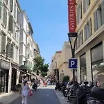 Appartement Beautiful 2-bedroom Near The Palais Des Festivals
